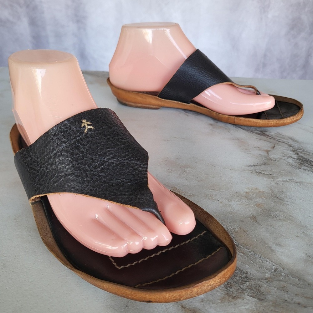 Henry Beguelin Sandals Womens Size 8 Black Leather Thong Flip Flops Italy